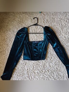 Zara Emerald Green Velvet Corset Crop Top with Puff Sleeves